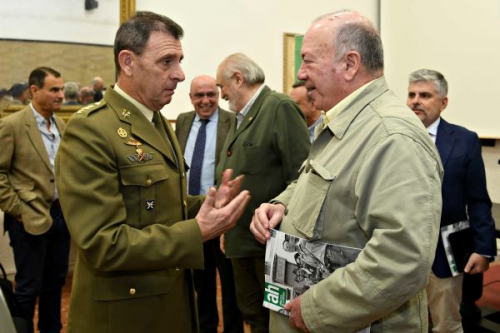 Presentación de Andalucía en la Historia en la Delegación de Defensa en Andalucía
